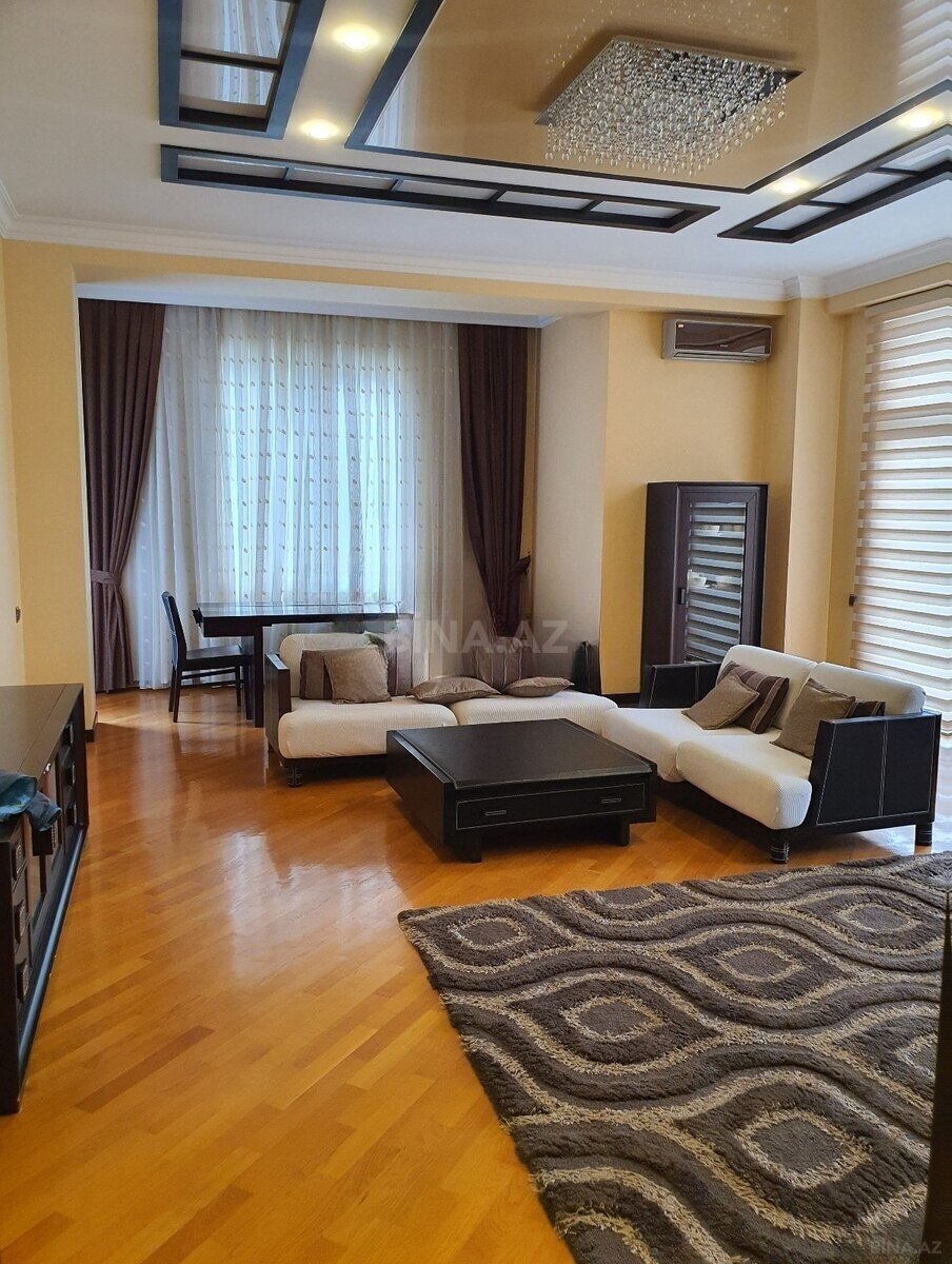 4 otaqlı Yeni tikili, 28 May m., Bakı