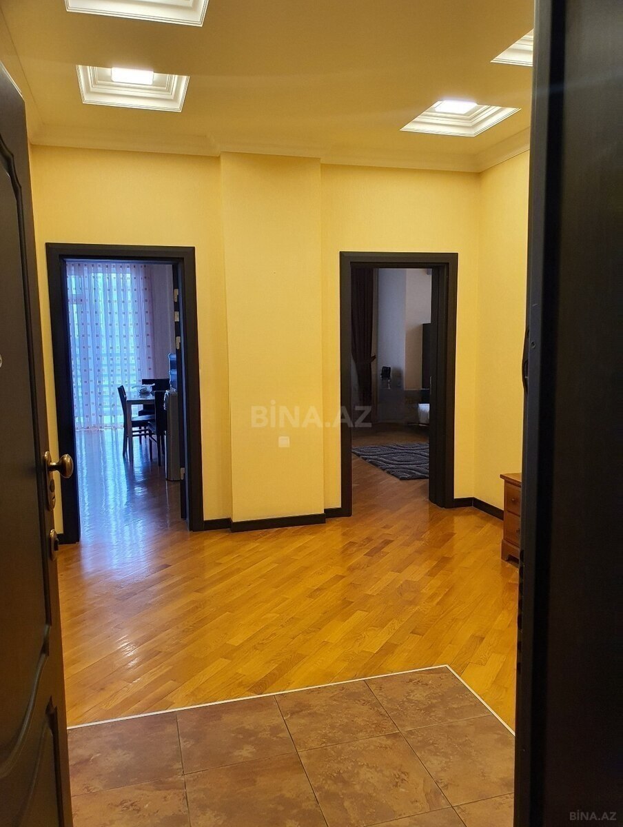 4 otaqlı Yeni tikili, 28 May m., Bakı