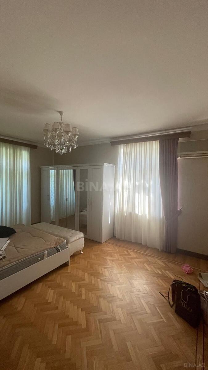 3 otaqlı Köhnə tikili, İçəri Şəhər m., Bakı