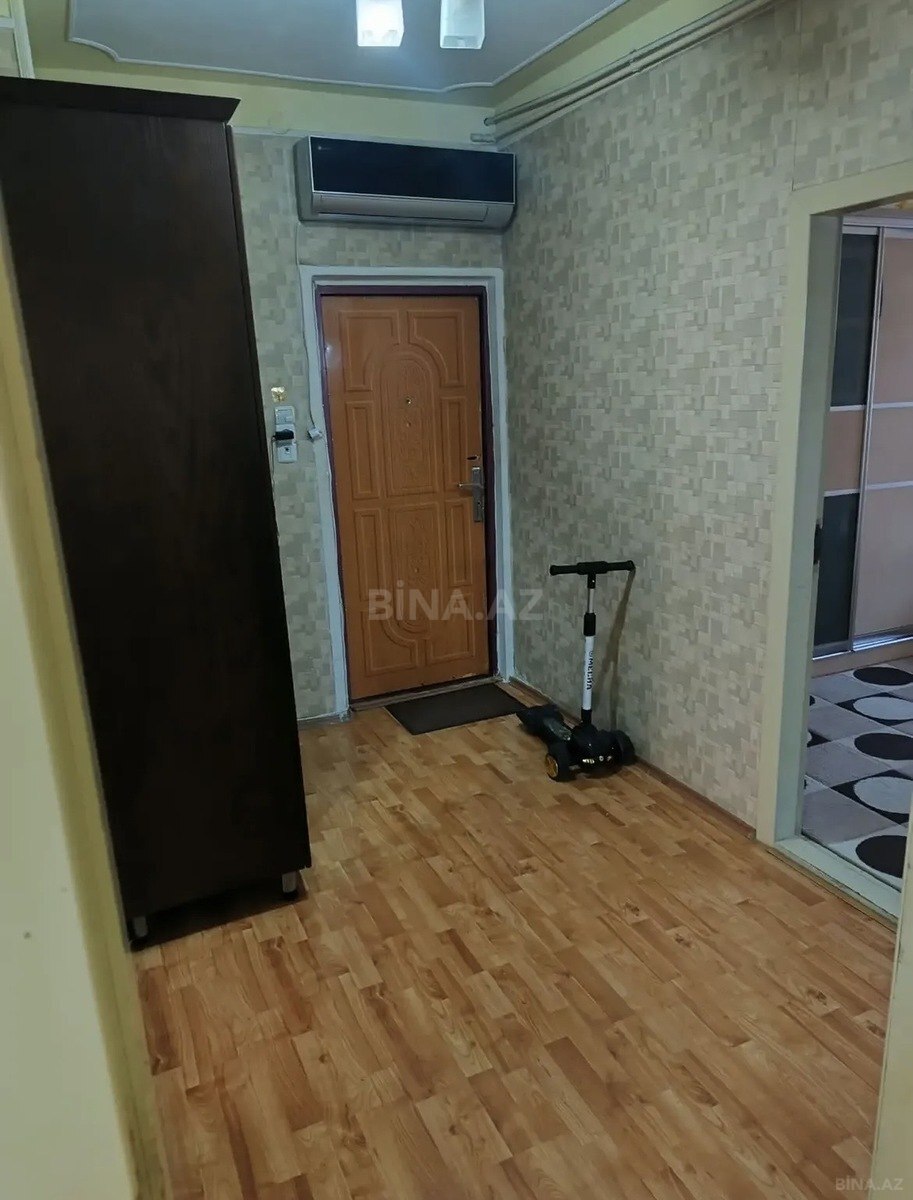 3 otaqlı Köhnə tikili, Əhmədli m., Bakı