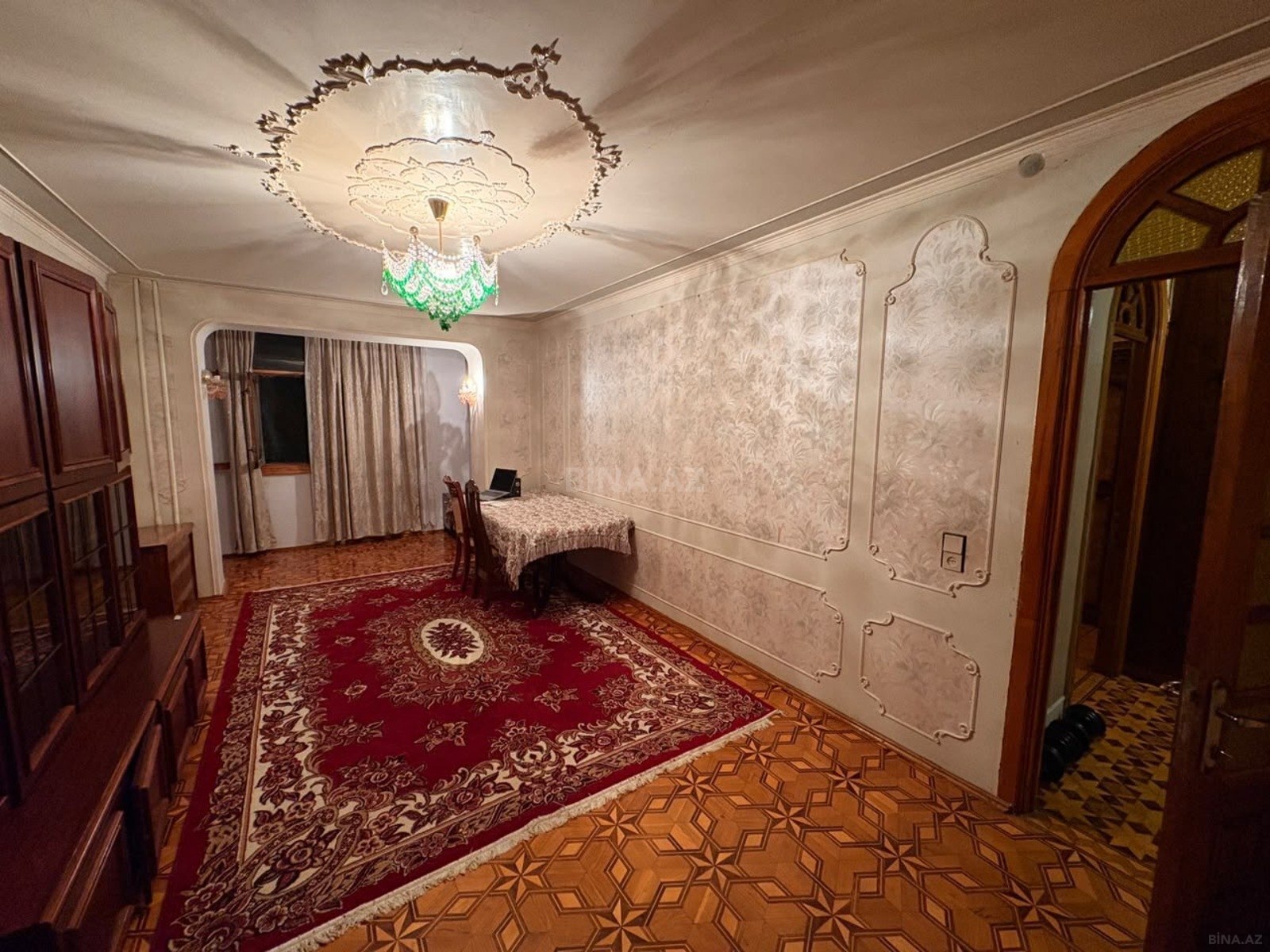 4 otaqlı Köhnə tikili, Əhmədli m., Bakı