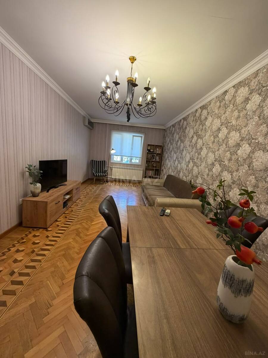 3 otaqlı Köhnə tikili, Nəsimi m., Bakı
