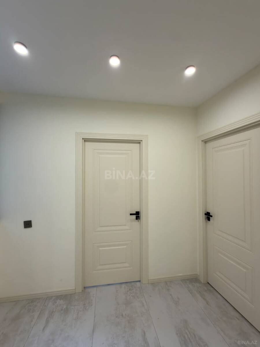 3 otaqlı Köhnə tikili, Elmlər Akademiyası m., Bakı