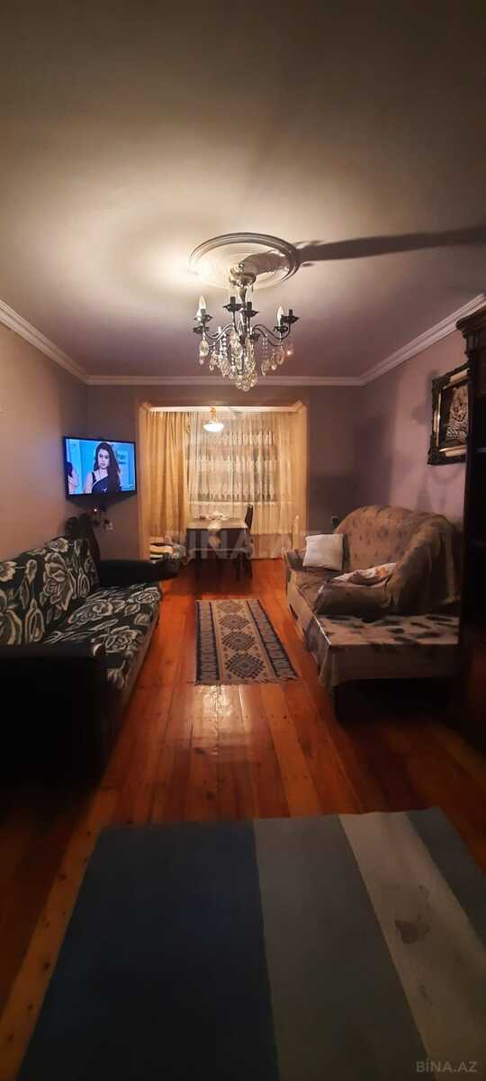 3 otaqlı Köhnə tikili, Sumqayıt