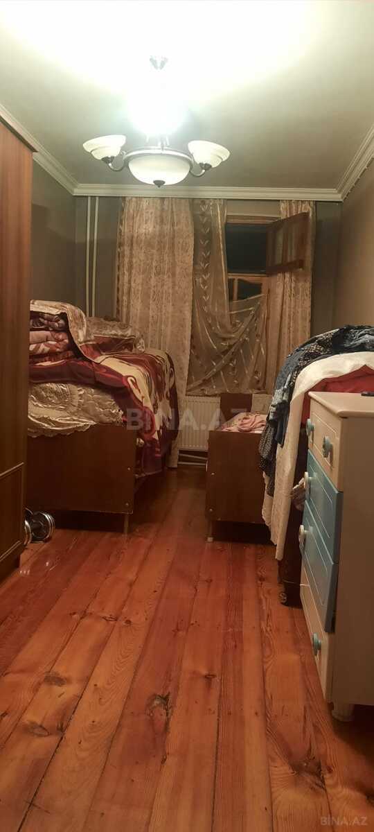 3 otaqlı Köhnə tikili, Sumqayıt