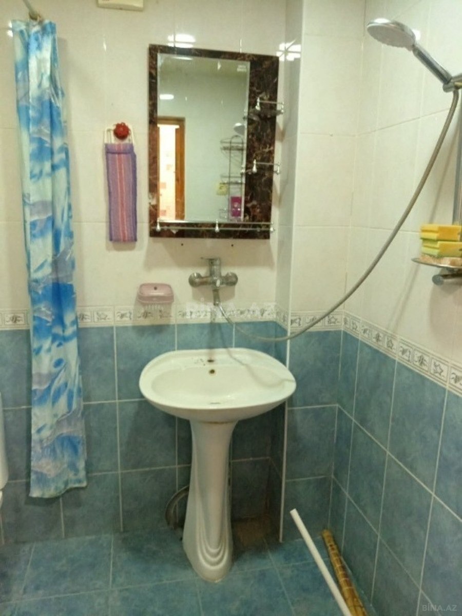 3 otaqlı Köhnə tikili, İnşaatçılar m., Bakı