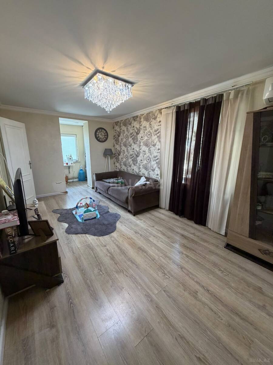 2 otaqlı Köhnə tikili, Nizami m., Bakı