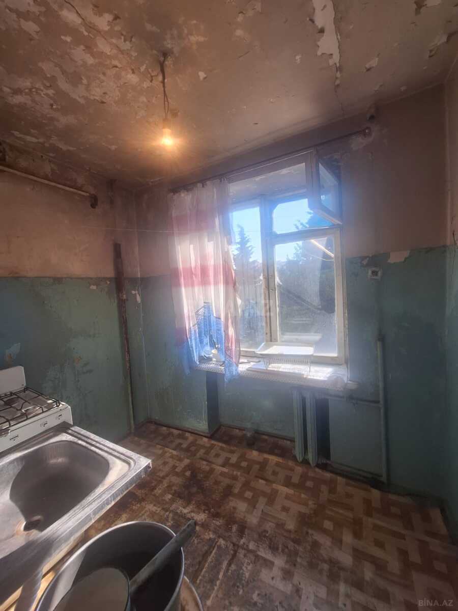 2 otaqlı Köhnə tikili, İnşaatçılar m., Bakı