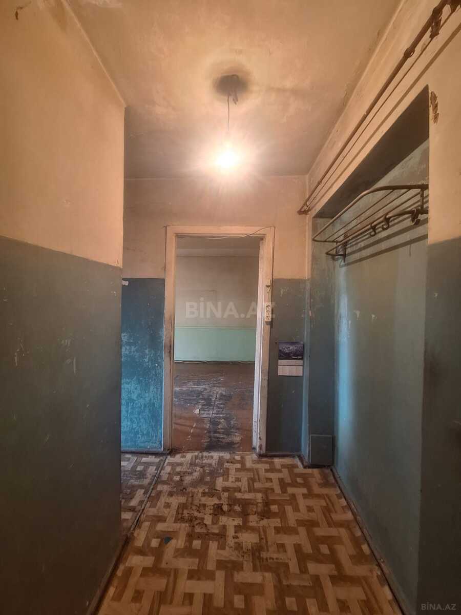 2 otaqlı Köhnə tikili, İnşaatçılar m., Bakı