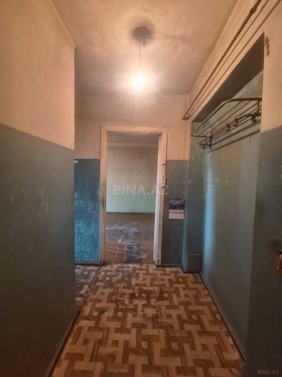 2 otaqlı Köhnə tikili, İnşaatçılar m., Bakı