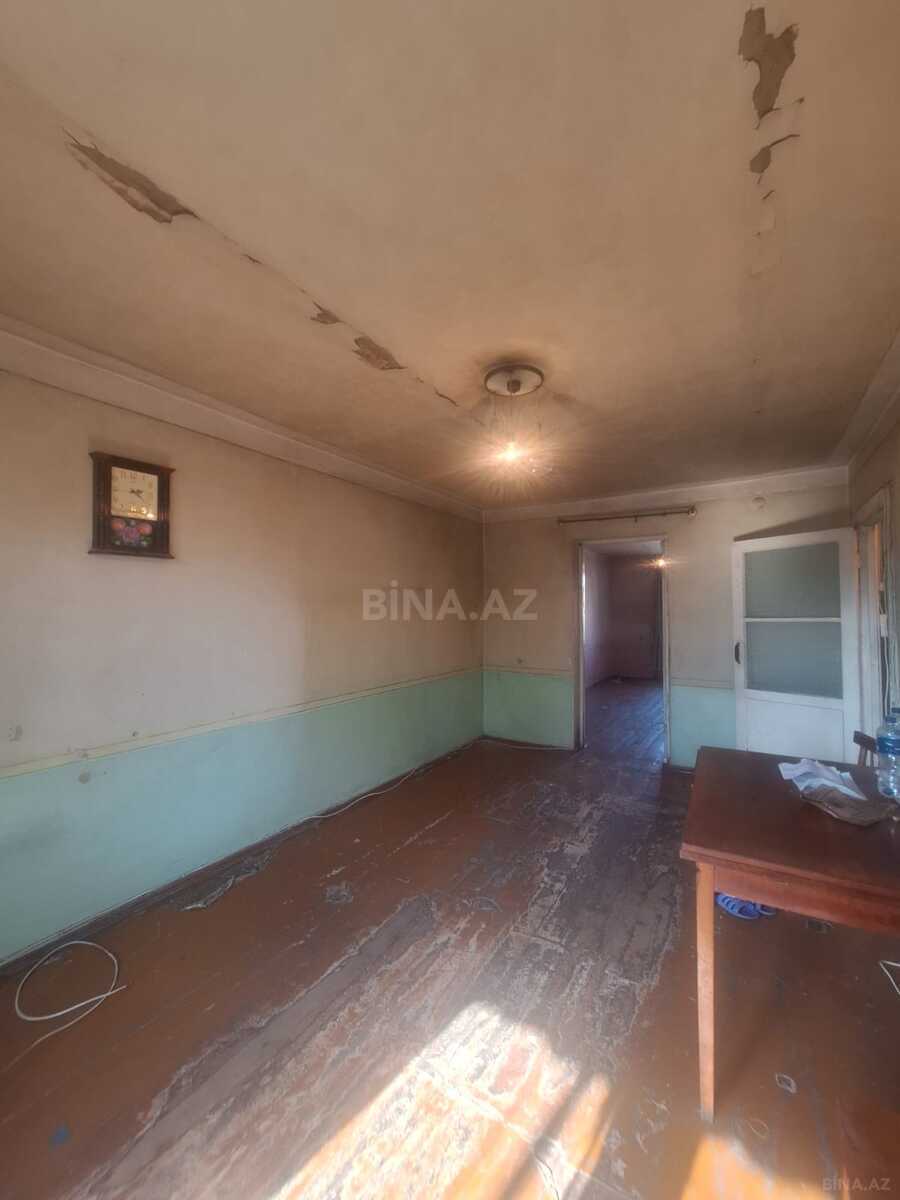 2 otaqlı Köhnə tikili, İnşaatçılar m., Bakı