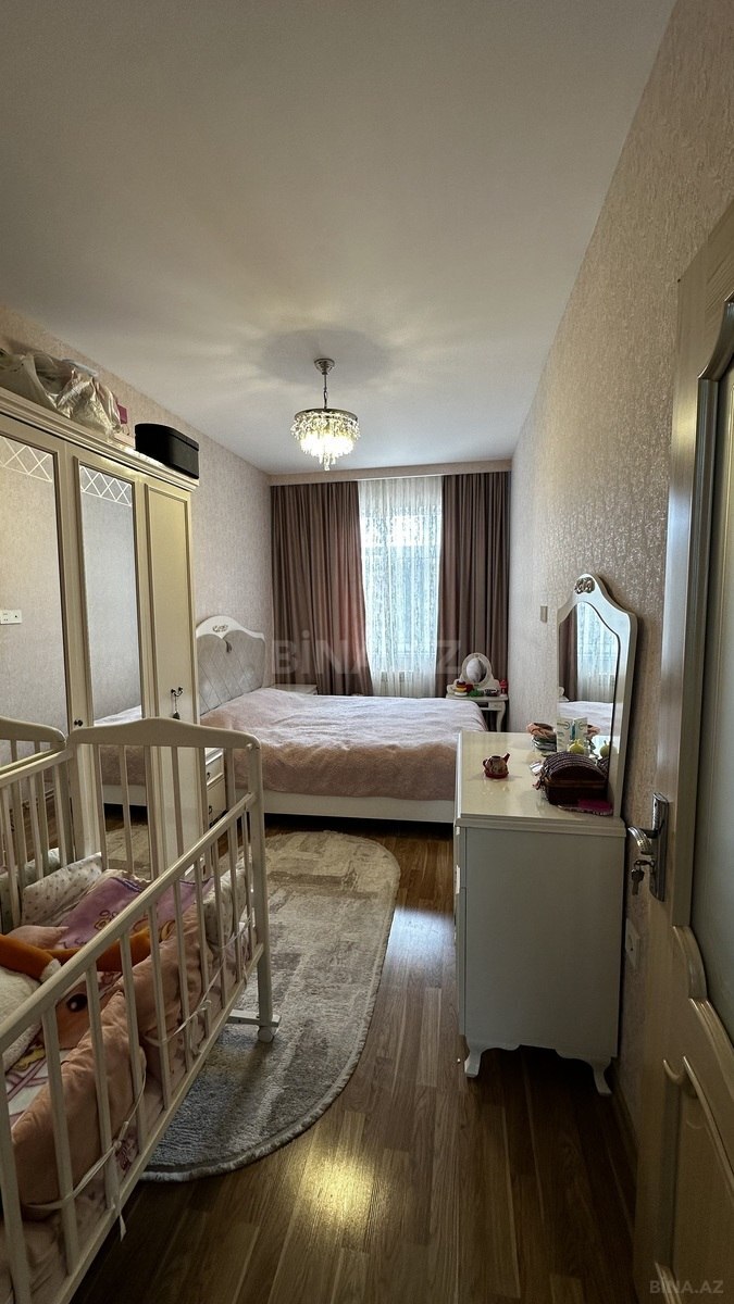 2 otaqlı Köhnə tikili, Memar Əcəmi m., Bakı