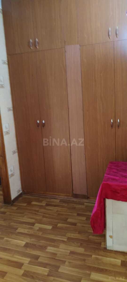 2 otaqlı Köhnə tikili, Bakıxanov q., Bakı