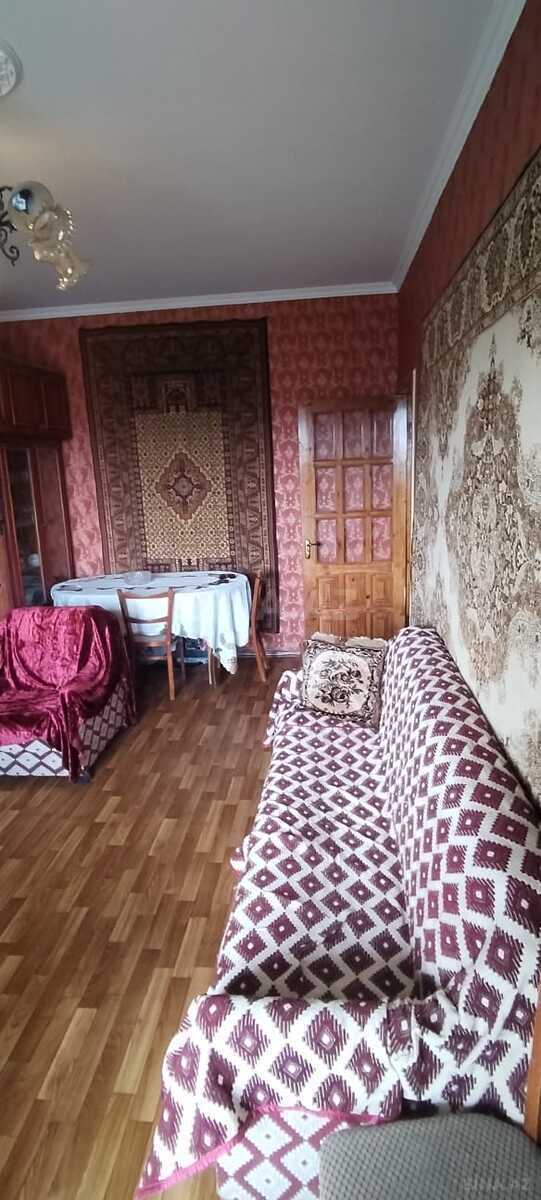 2 otaqlı Köhnə tikili, Bakıxanov q., Bakı