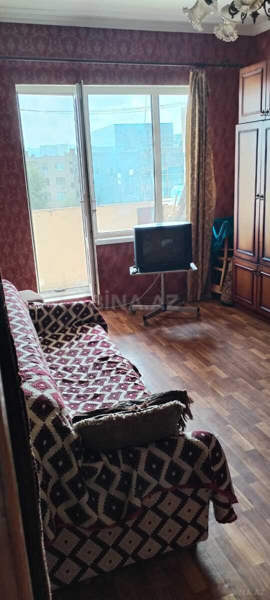 2 otaqlı Köhnə tikili, Bakıxanov q., Bakı