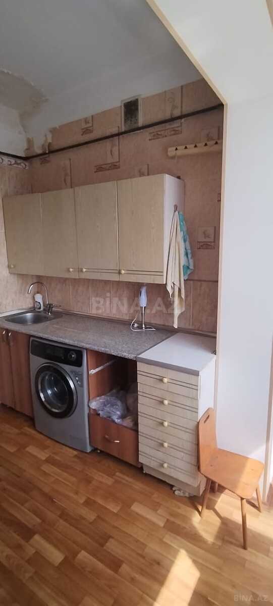 2 otaqlı Köhnə tikili, Bakıxanov q., Bakı