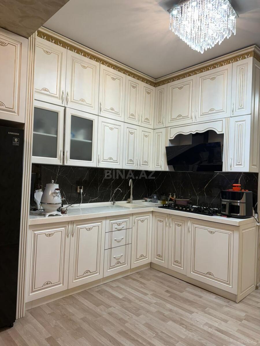 3 otaqlı Yeni tikili, 8 Noyabr m., Bakı