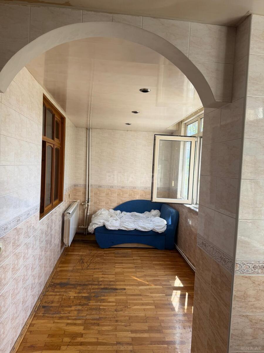 3 otaqlı Köhnə tikili, İnşaatçılar m., Bakı