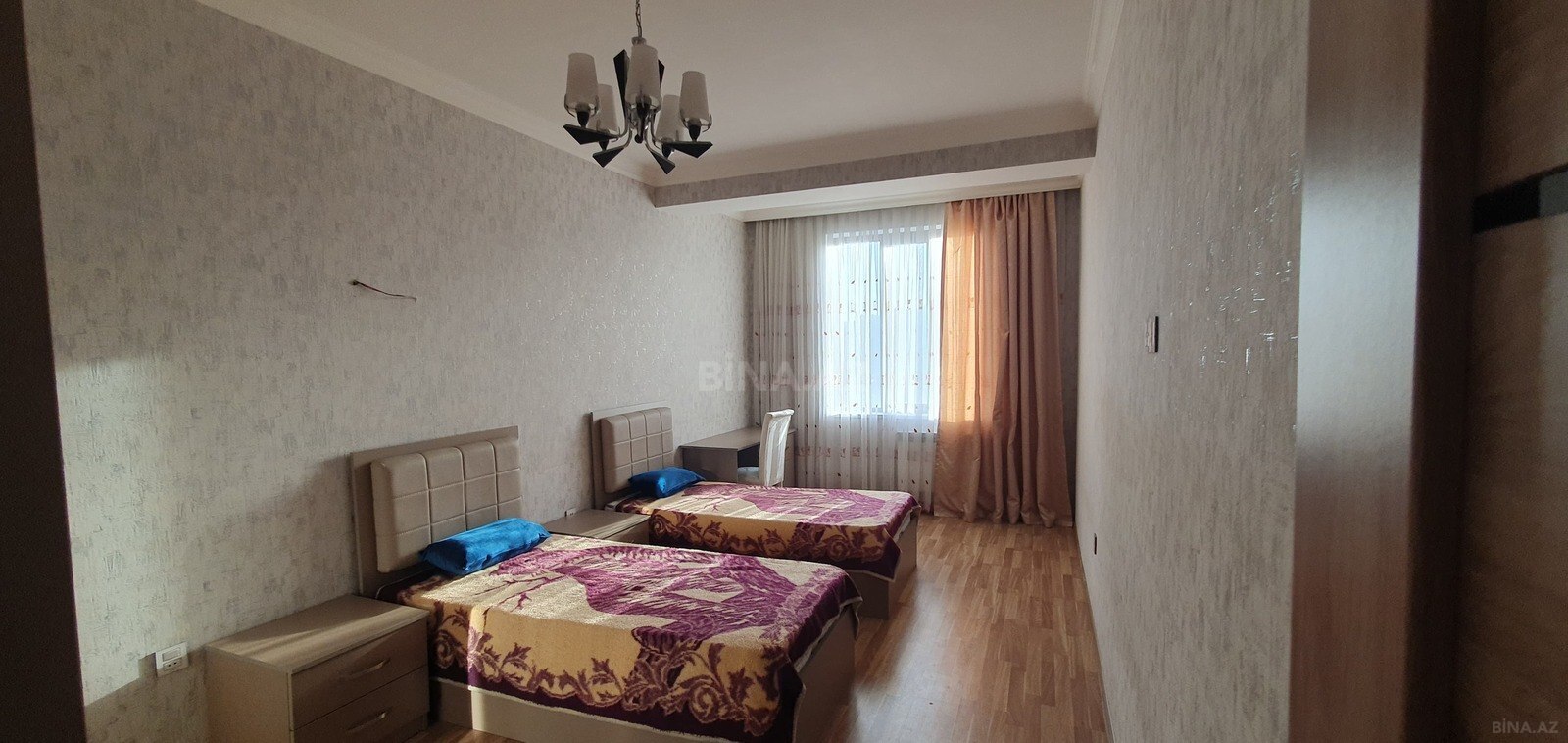 3 otaqlı Yeni tikili, İnşaatçılar m., Bakı