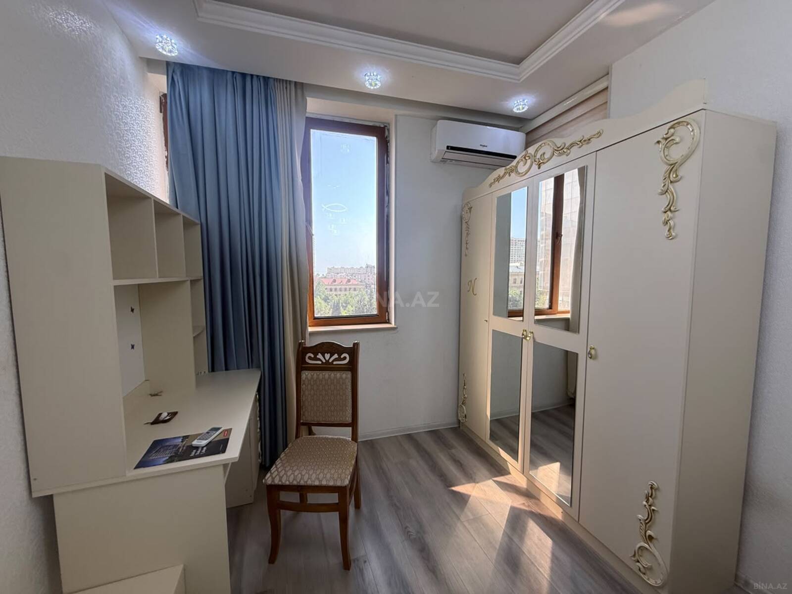3 otaqlı Yeni tikili, Şah İsmayıl Xətai m., Bakı