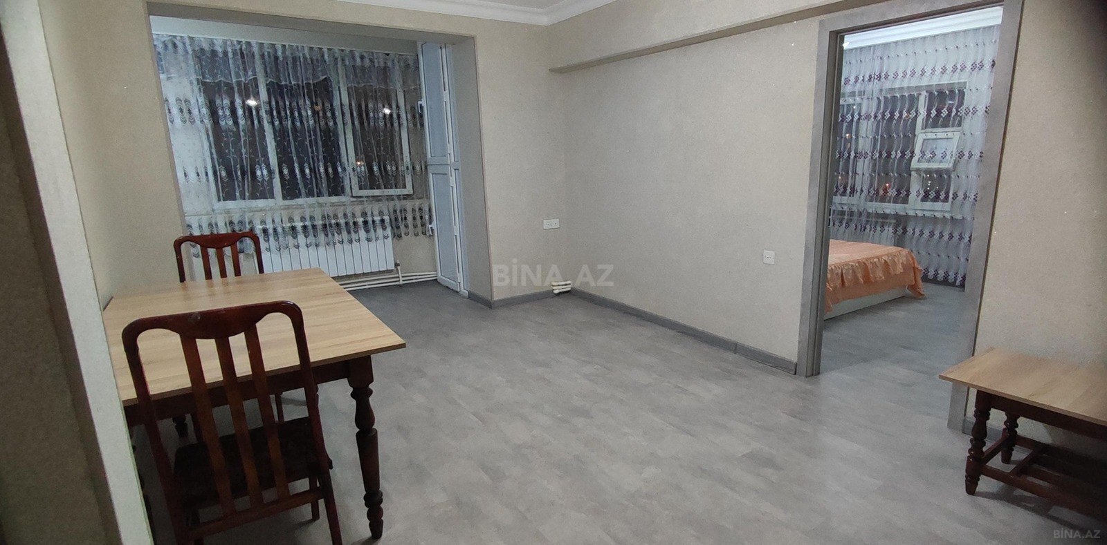 2 otaqlı Köhnə tikili, Elmlər Akademiyası m., Bakı