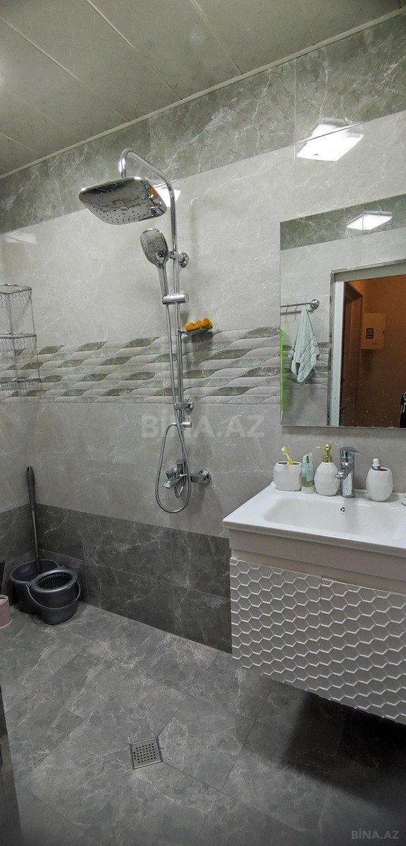 2 otaqlı Köhnə tikili, Elmlər Akademiyası m., Bakı