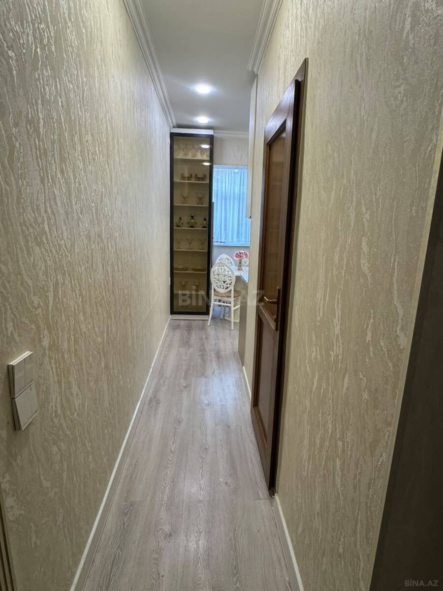 4 otaqlı Köhnə tikili, Həzi Aslanov m., Bakı