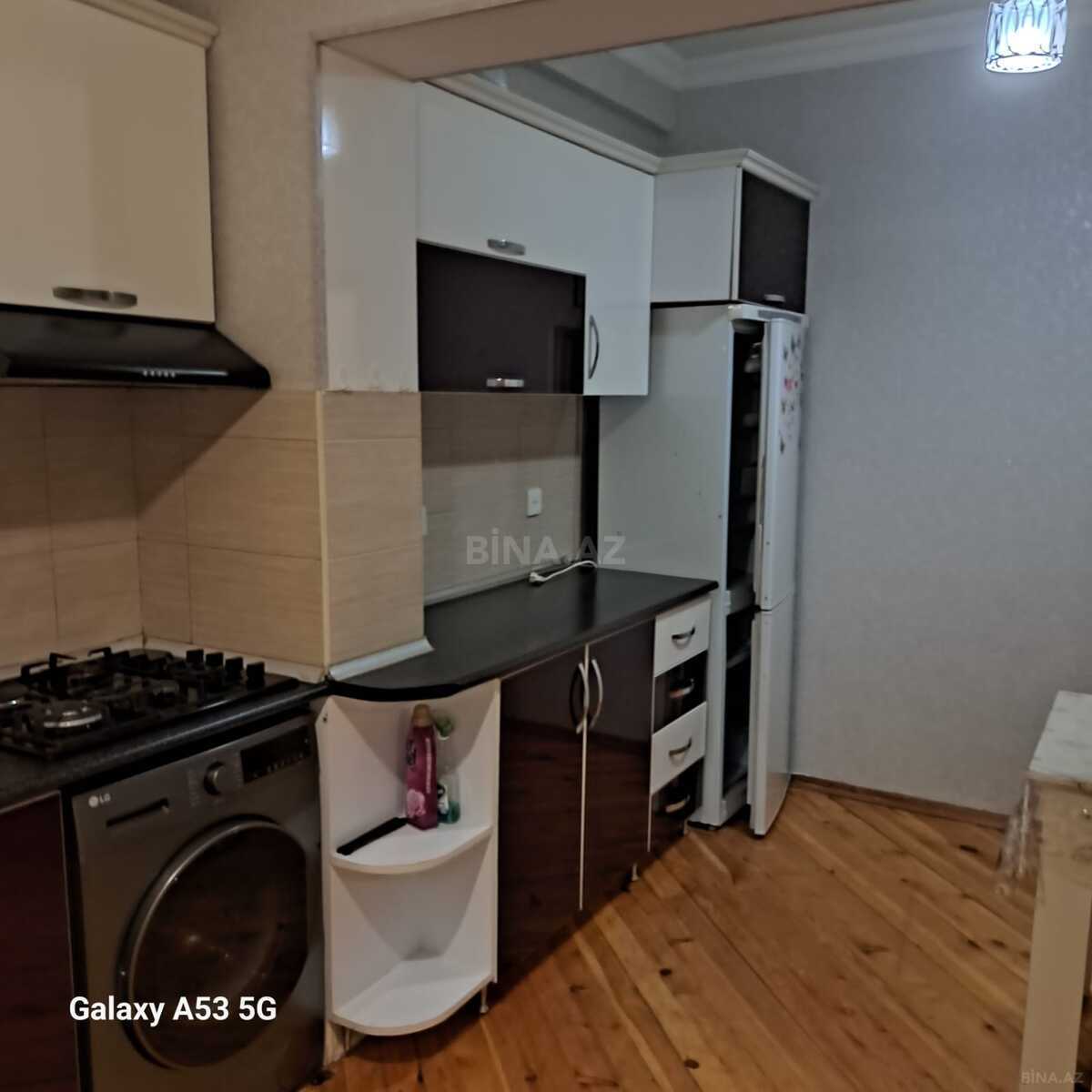 2 otaqlı Köhnə tikili, Həzi Aslanov m., Bakı