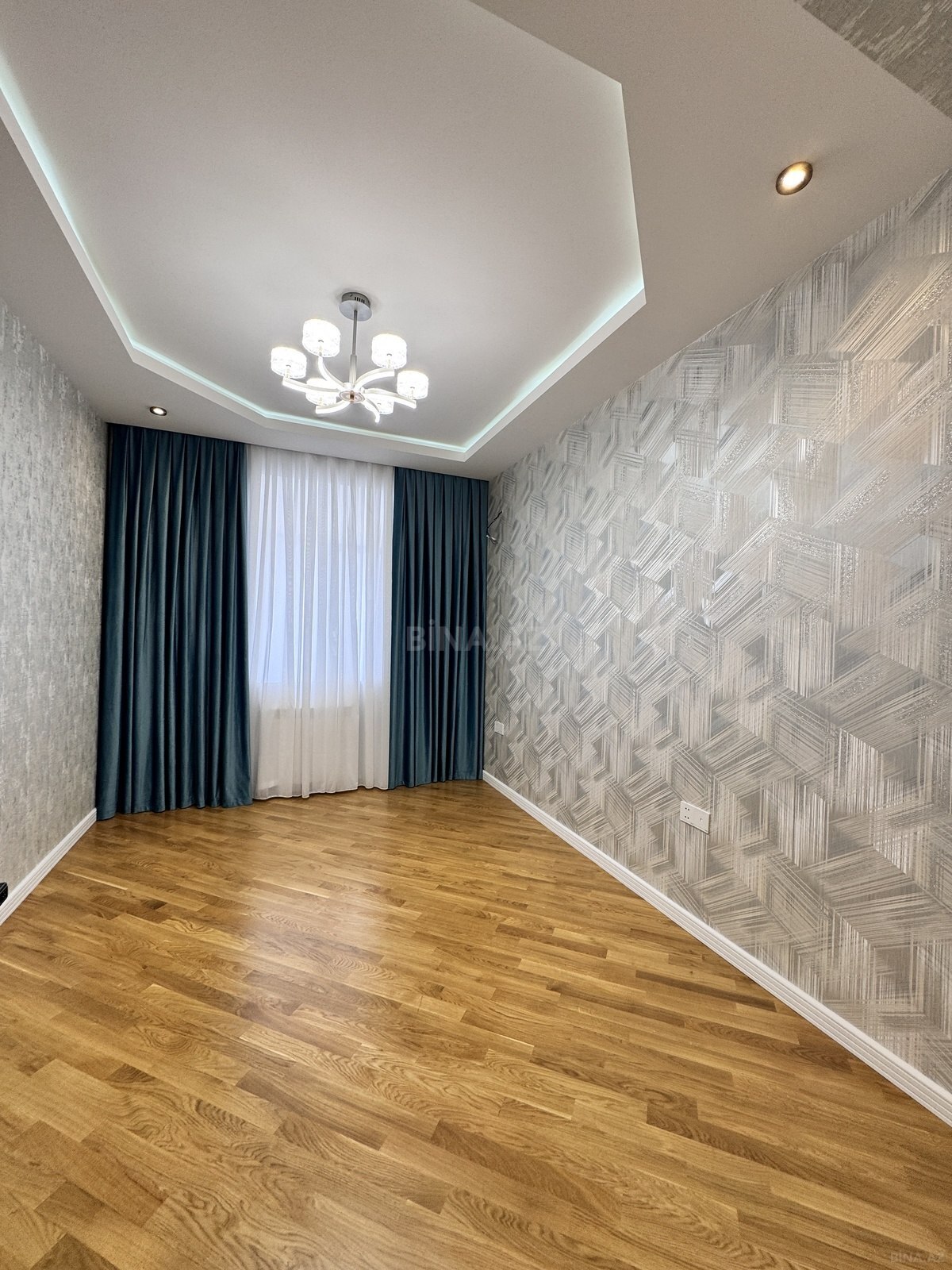 3 otaqlı Yeni tikili, Həzi Aslanov m., Bakı