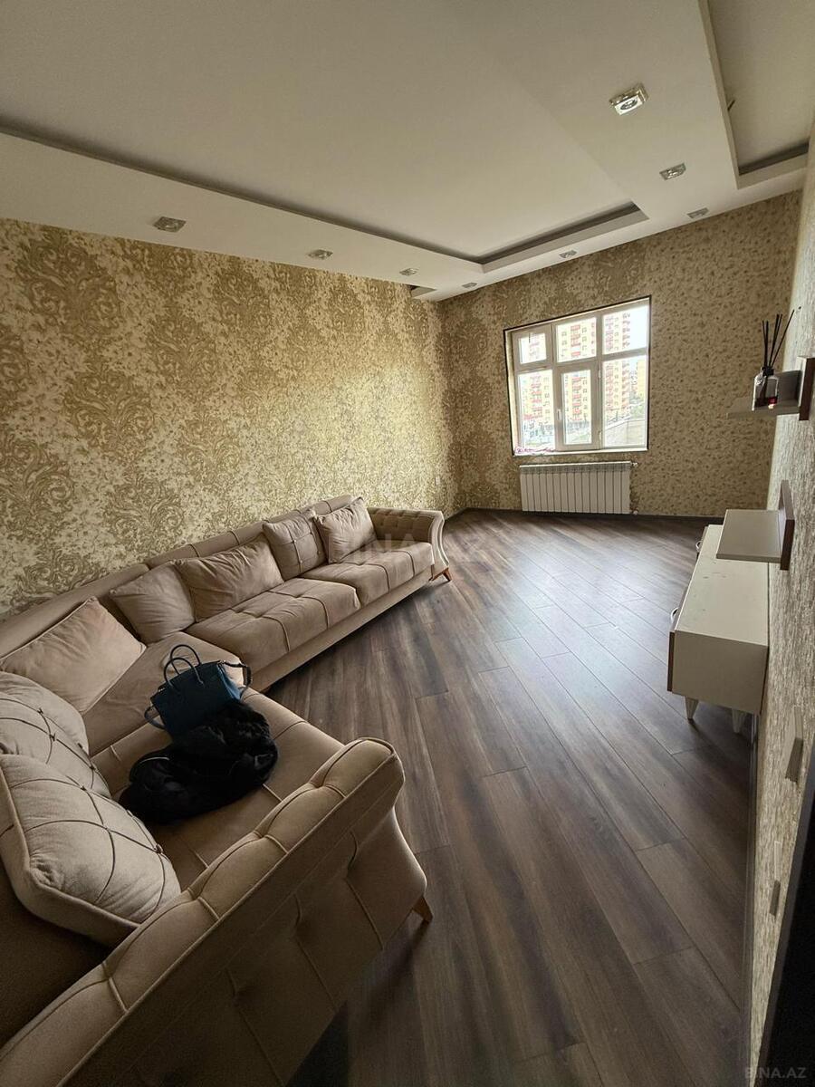 2 otaqlı Köhnə tikili, Massiv B q., Bakı