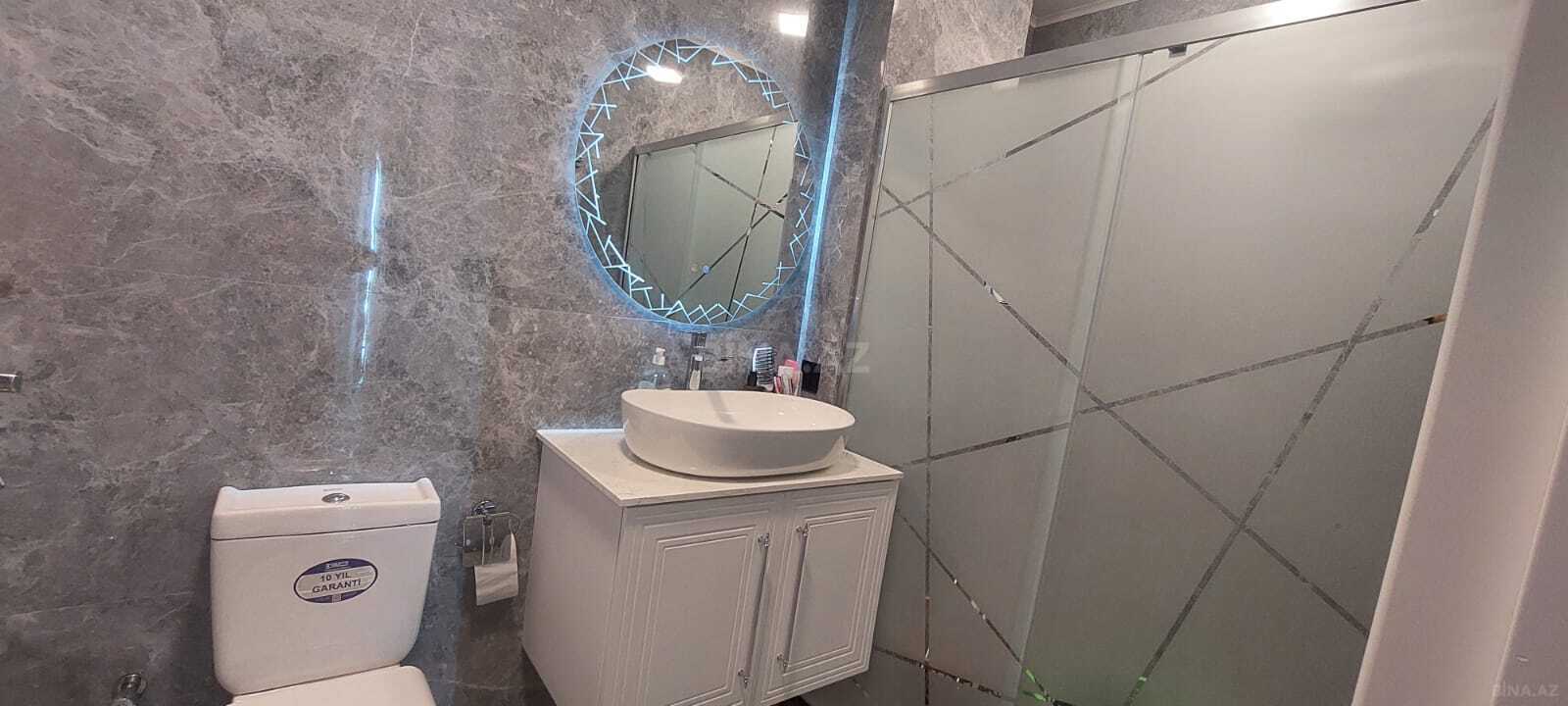 2 otaqlı Yeni tikili, Neftçilər m., Bakı