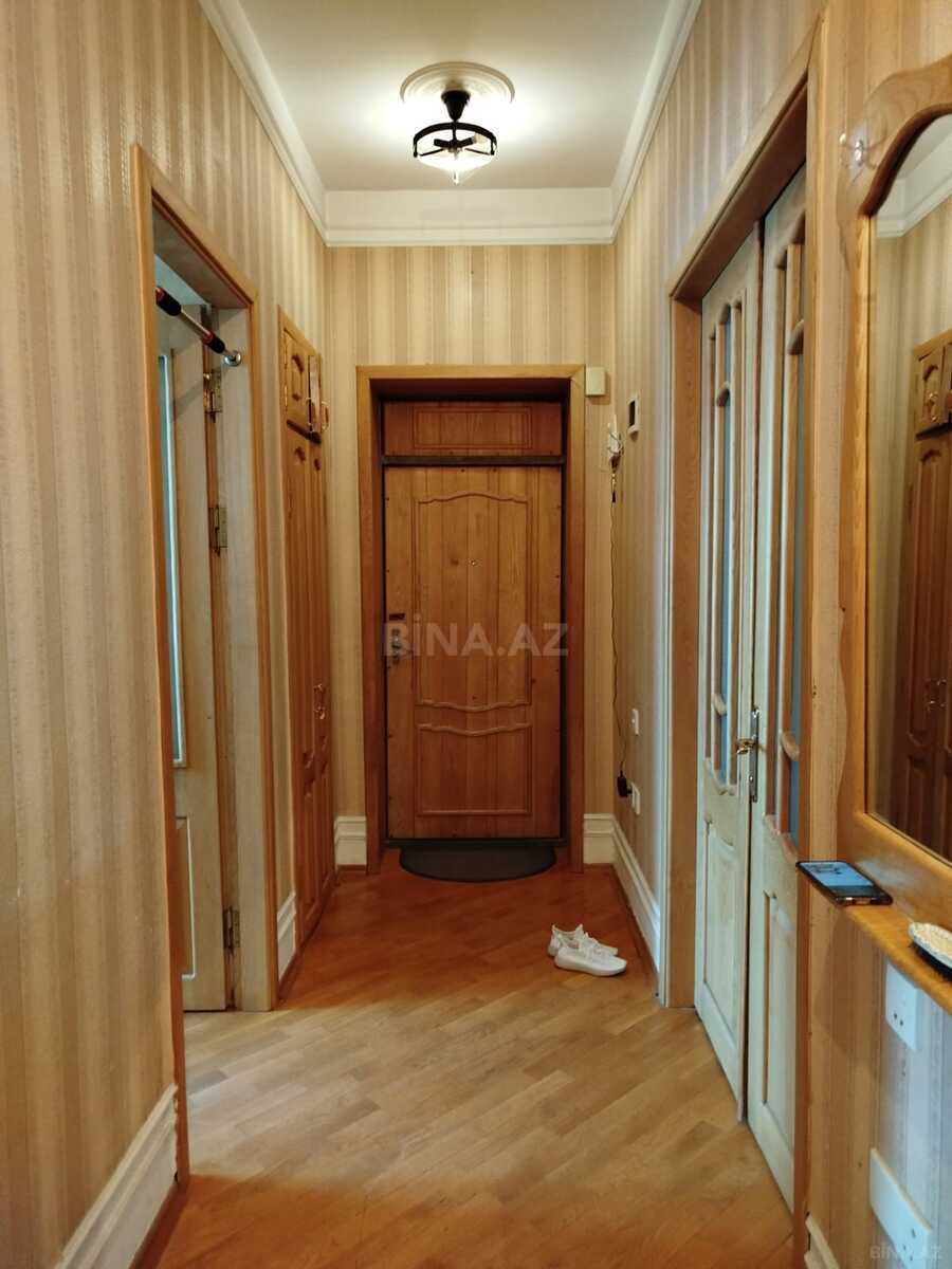 3 otaqlı Köhnə tikili, Azadlıq Prospekti m., Bakı