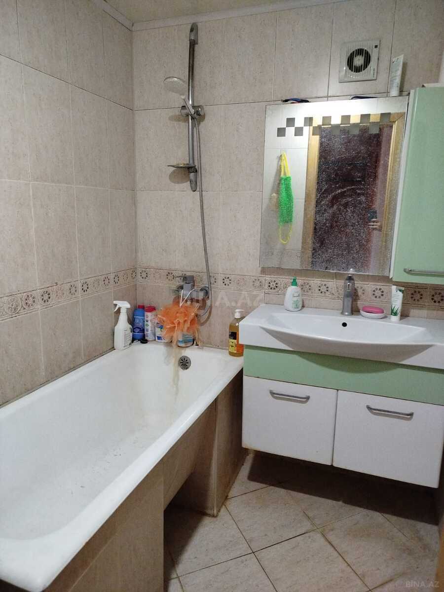 3 otaqlı Köhnə tikili, Azadlıq Prospekti m., Bakı