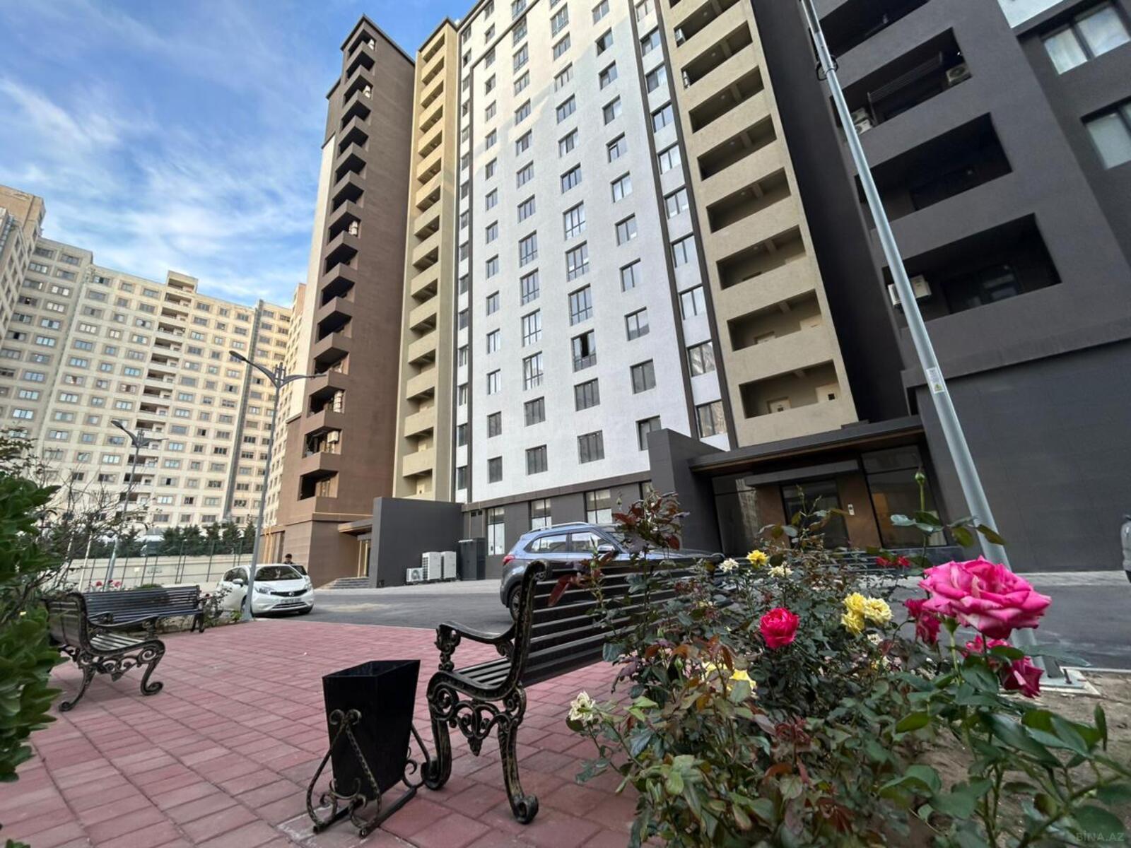 3 otaqlı Yeni tikili, Şah İsmayıl Xətai m., Bakı