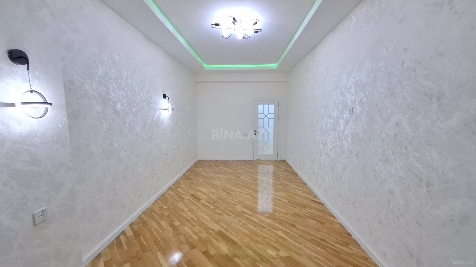 3 otaqlı Yeni tikili, 7-ci mikrorayon q., Bakı