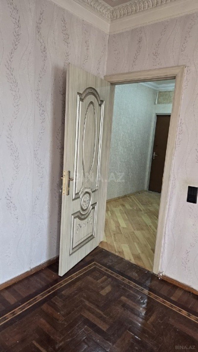 3 otaqlı Köhnə tikili, Azadlıq Prospekti m., Bakı