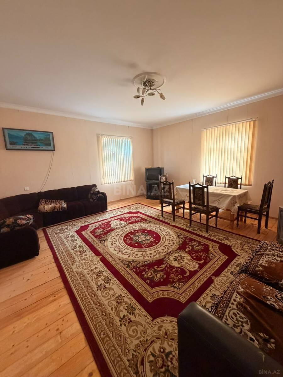9 otaqlı Həyət evi/Bağ evi, Şamaxı