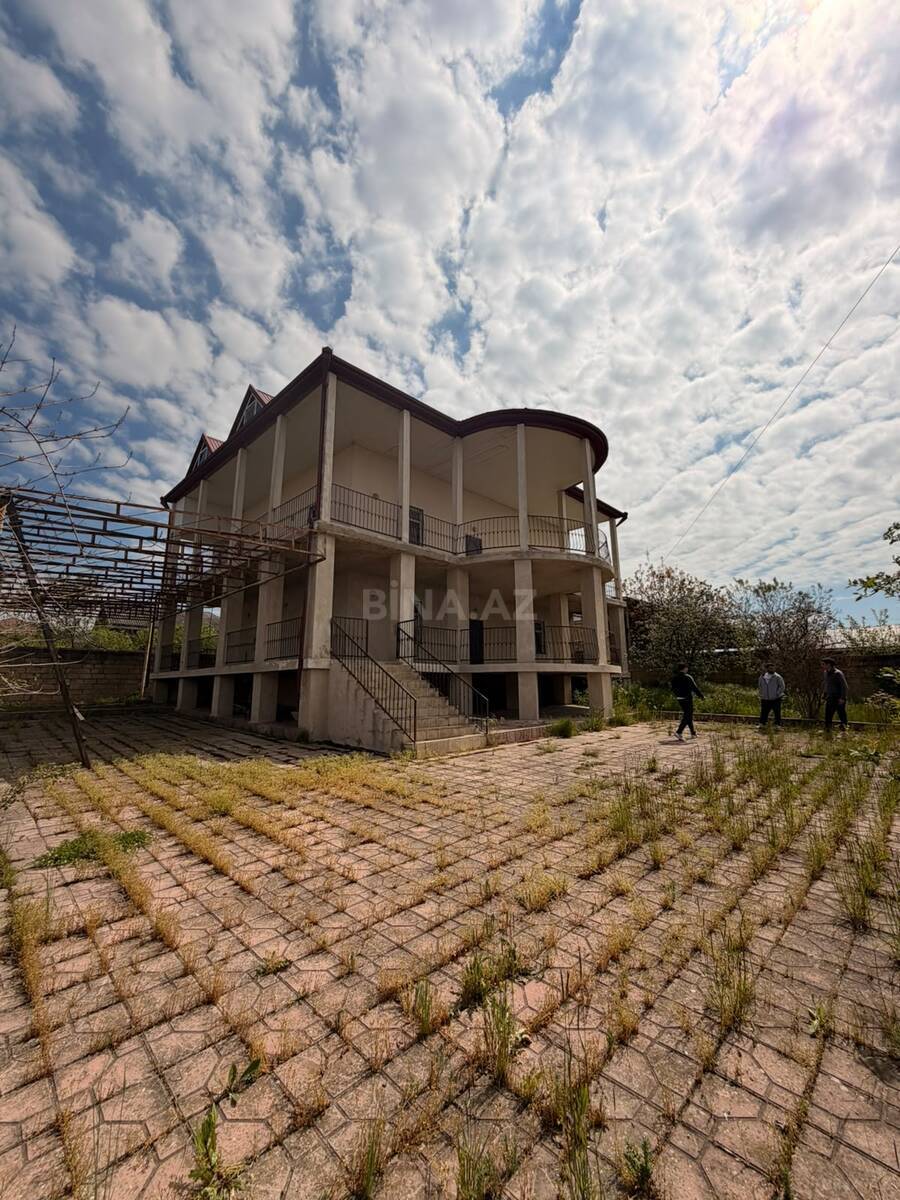 9 otaqlı Həyət evi/Bağ evi, Şamaxı