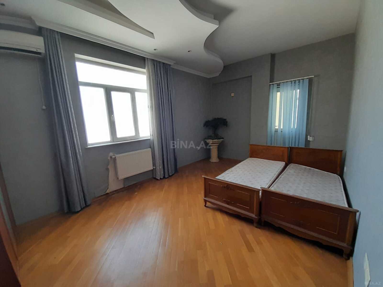 3 otaqlı Yeni tikili, 28 May m., Bakı