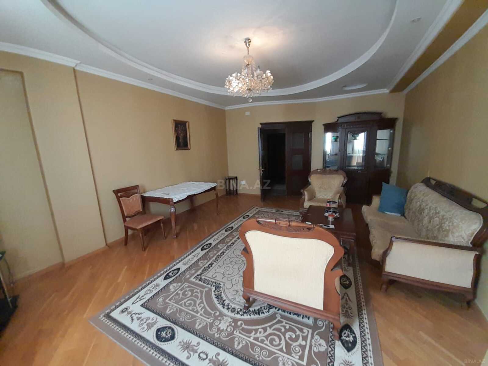 3 otaqlı Yeni tikili, 28 May m., Bakı