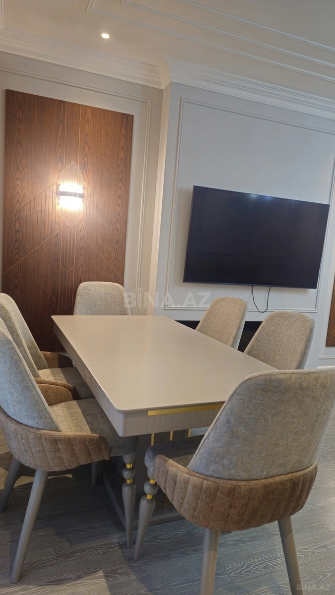 3 otaqlı Yeni tikili, 8 Noyabr m., Bakı