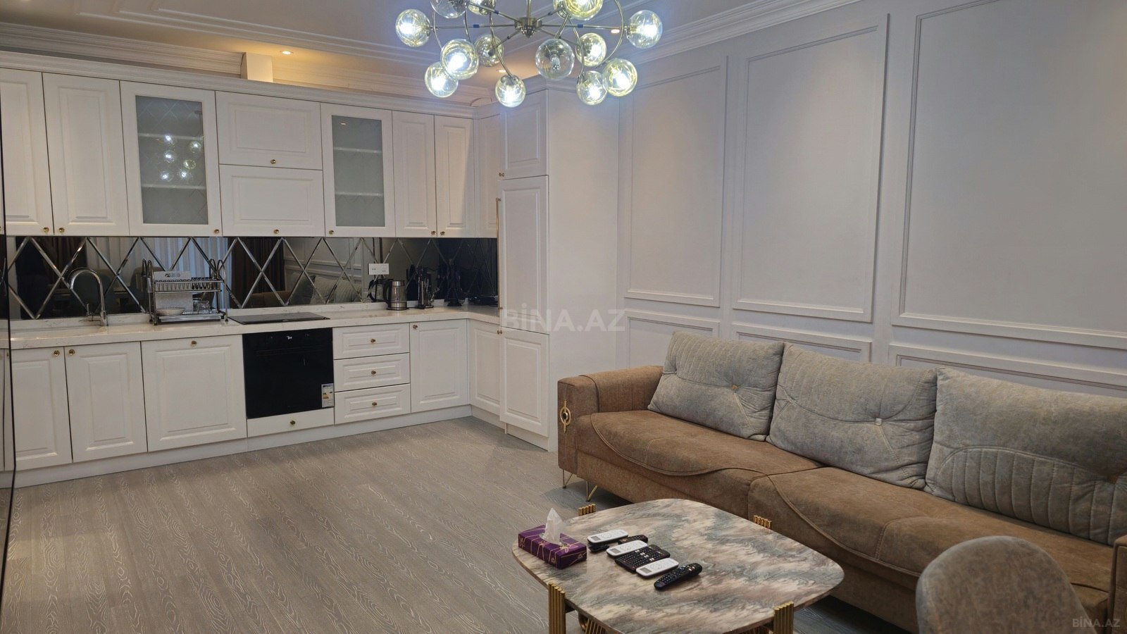 3 otaqlı Yeni tikili, 8 Noyabr m., Bakı