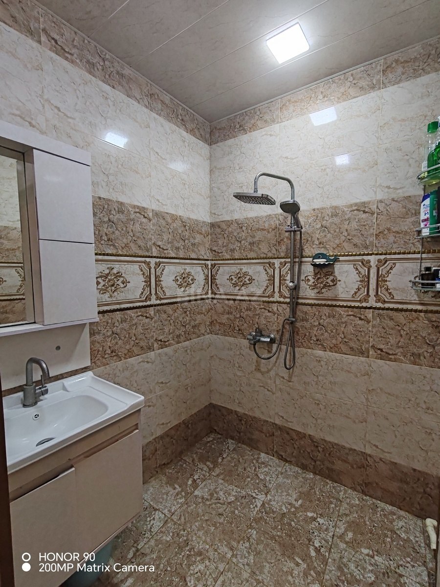 3 otaqlı Köhnə tikili, Hövsan q., Bakı