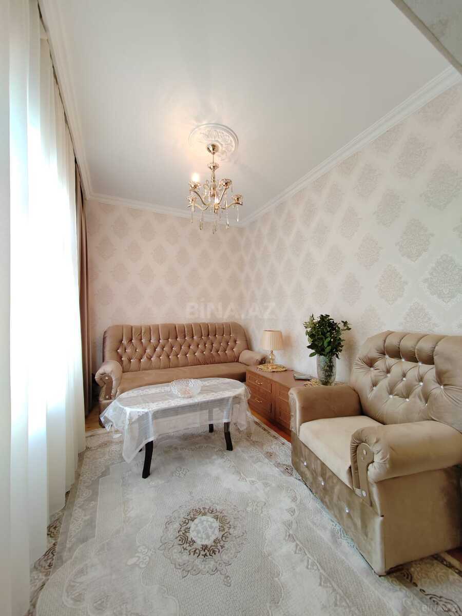 2 otaqlı Köhnə tikili, Xalqlar Dostluğu m., Bakı
