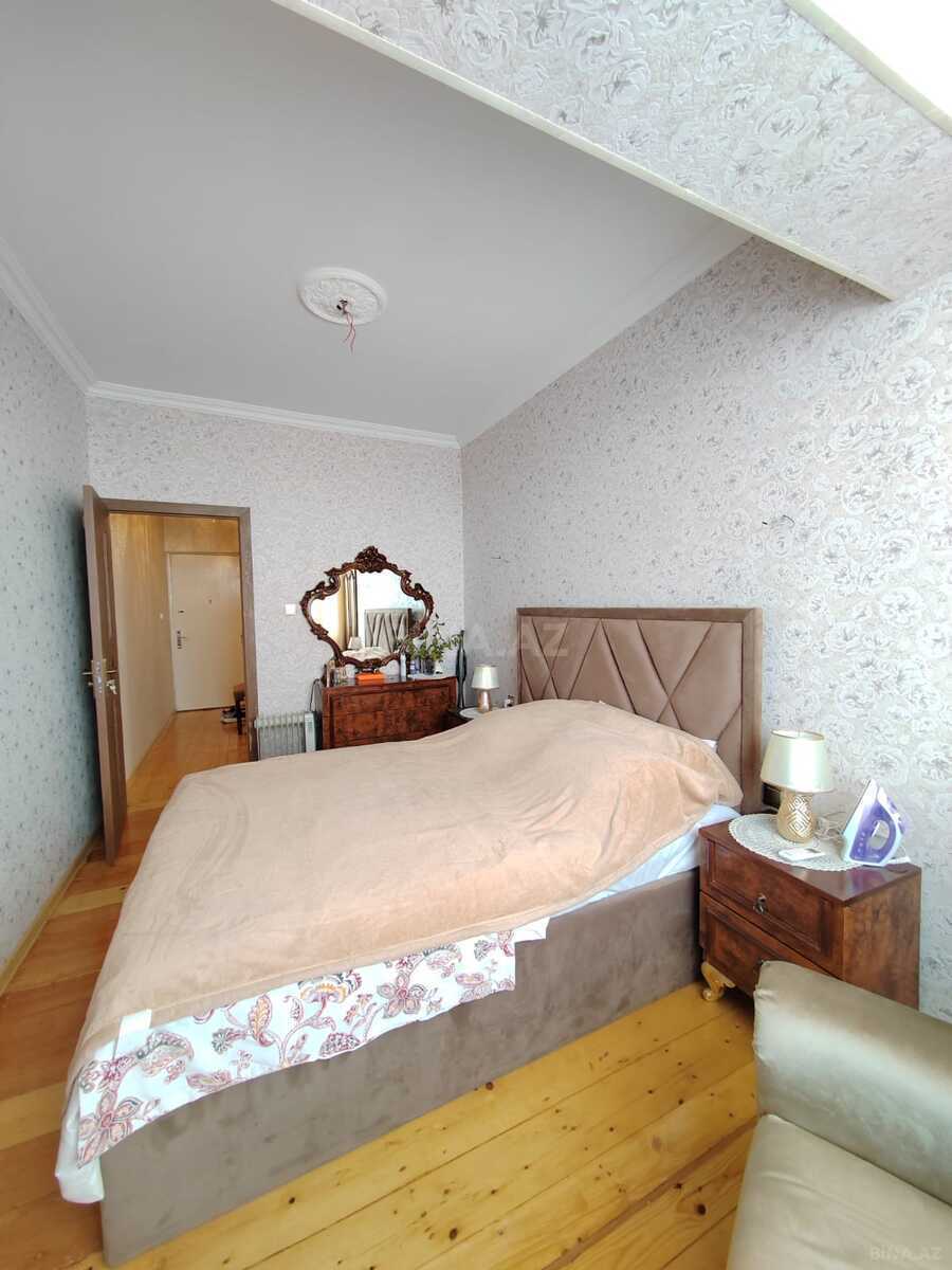 2 otaqlı Köhnə tikili, Xalqlar Dostluğu m., Bakı