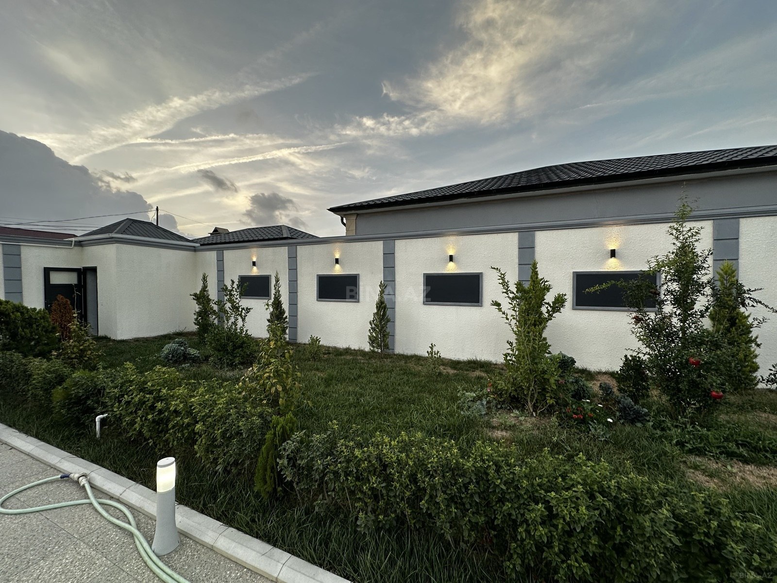 6 otaqlı Həyət evi/Bağ evi, Mərdəkan q., Bakı