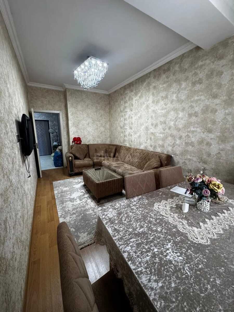 2 otaqlı Yeni tikili, Xırdalan