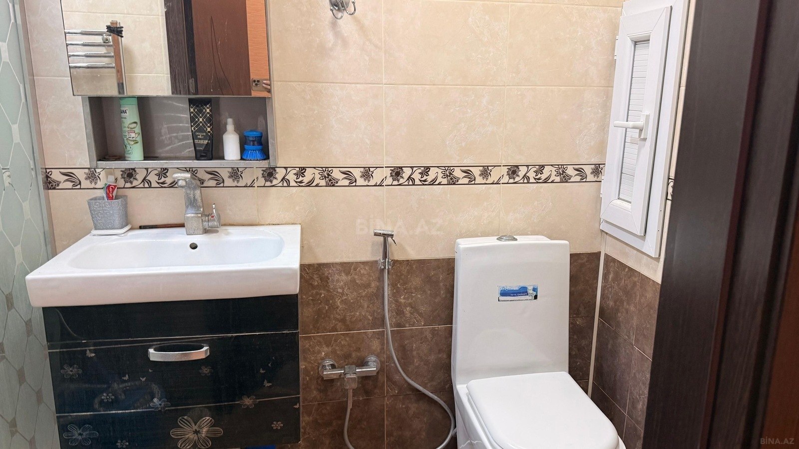 3 otaqlı Yeni tikili, İnşaatçılar m., Bakı