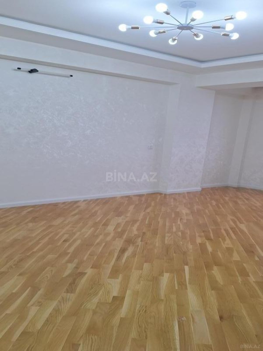 3 otaqlı Yeni tikili, 7-ci mikrorayon q., Bakı