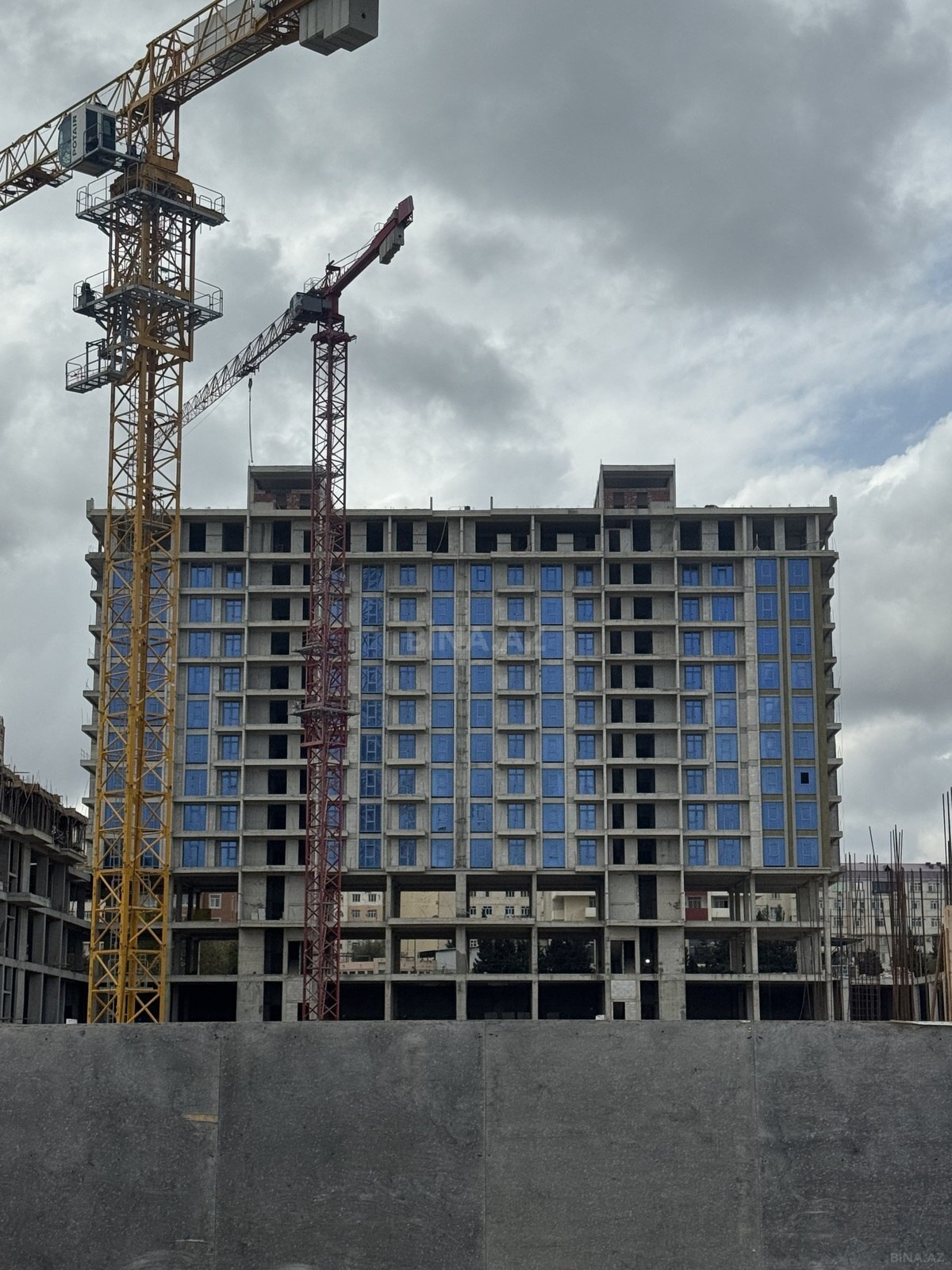 3 otaqlı, 145.5 m²